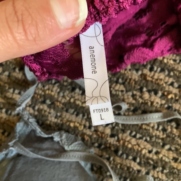 Lot of 2 padded bralets - Picture 3 of 3